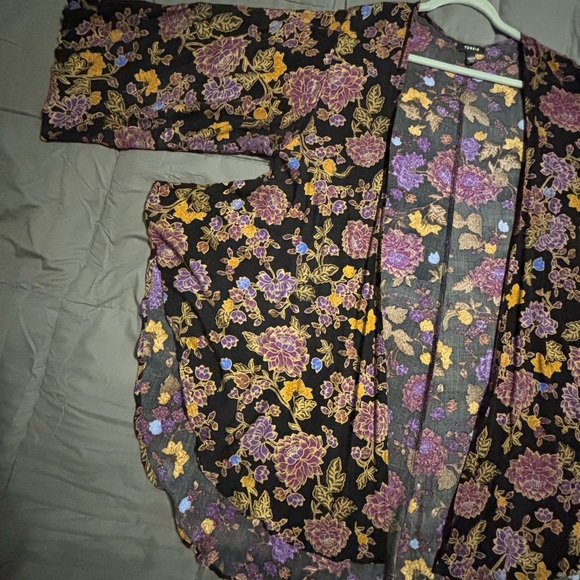 Torrid Black Kimono with Purple and Gold Floral Design - Picture 12 of 15